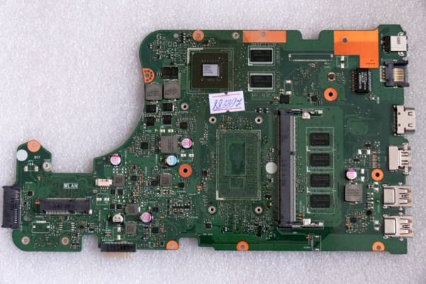 MB BAD - донор Asus X555LD MAIN_BD._4G/_/AS (V2G) (LVDS) (90NB0620-R00050, 60NB0620-MB2502(202)) X555LD REV. 2.0., nVidia N15V-GM-S-A2, 4 чипа Samsung K4W4G16460 BC1A 416, 8 чипов K4B4G08460 SEC 422 - снято CPU