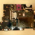 MB BAD - донор Lenovo IdeaPad G550 KIWA7 LA-5082P (11S168002997Z, 11S102000771Z) KIWA7 LA-5082P REV: 2.0., Intel SLGGM AC82GL40, Intel SLB8Q AF82801IBM - снято что-то