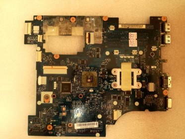 MB BAD - донор Lenovo IdeaPad G575 PAWGD LA-6757P REV: 1.0., AMD EME300GBB22GV, AMD 218-0792006 - снято что-то