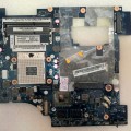 MB BAD - донор Lenovo IdeaPad G570 PIWG2 D06 PIWG2 LA-6753P (11S11013648Z, 11S102500019Z) LA-6753P REV: 1.0., Intel SLJ4P BD82HM65, ATI 216-0774207, 4 чипа Hynix H5TQ2G63BFR