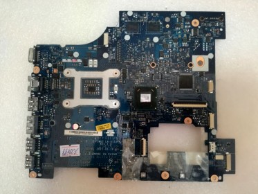 MB BAD - донор Lenovo IdeaPad G570 PIWG2 D06 PIWG2 LA-6753P (11S11013648Z, 11S102001066Z) LA-6753P REV: 1.0., Intel SLJ4P BD82HM65, ATI 216-0774207, 4 чипа Hynix H5TQ2G63BFR