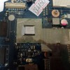 MB BAD - донор Lenovo IdeaPad G570 PIWG2 D06 PIWG2 LA-6753P (11S11013648Z, 11S102001066Z) LA-6753P REV: 1.0., ATI 216-0774207, Intel SLJ4P BD82HM65, 4 чипа Samsung K4W2GG1646C-HC12 - снято что-то
