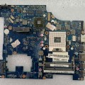 MB BAD - донор Lenovo IdeaPad G570 PIWG2 D06 PIWG2 LA-6753P (11S11013604Z, 11S102500101Z) PIWG2 LA-6753P REV:1.0., ATI 216-0774207, Intel SLJ4P BD82HM65, 4 чипа Hynix H5TQ2G63DFR - снято что-то