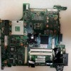 MB BAD - донор Lenovo ThinkPad T400 MLB3I-7 (FRU: 42W8126) Intel SLB8P AF82801IEM, Intel SLB94 AC82GM45, RICOH R5C847 - снято что-то