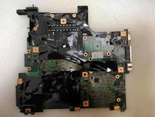 MB BAD - донор Lenovo ThinkPad T400 MLB3I-7 (11S45N4496Z, FRU:60Y3757) Intel SLB94 AC82GM45, Intel SLB8P AF82801IEM - снято что-то