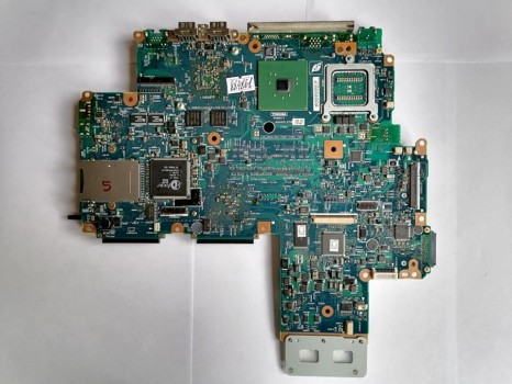 MB BAD - донор Toshiba Qosmio G10 (FNMSY1 A5A001276) Intel SL752 RG82855PM, 4 чипа HYNIX HY5DU573222 - снято южный мост, GPU