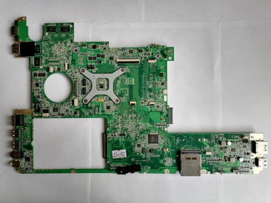 MB BAD - донор Lenovo IdeaPad Y560, KL3A (FRU 11S11012137Z) DAKL3AMB8E0 REV: E, ATI 216-0772003, 8 чипов Hynix H5TQ1G63BFR, HUB