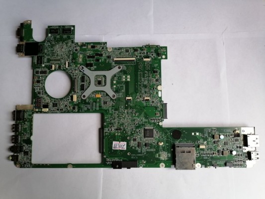 MB BAD - донор Lenovo IdeaPad Y560, KL3A (FRU 11S11012137Z) DAKL3AMB8G1 REV: G, ATI 216-0772003, 8 чипов Samsung K4W1G1646E-HC12, HUB