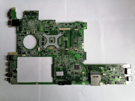 MB BAD - донор Lenovo IdeaPad Y560, KL3A (FRU 11S11012137Z) DAKL3AMB8D0 REV: D, ATI 216-0772003, 8 чипов Samsung K4W1G1646E-HC12, HUB