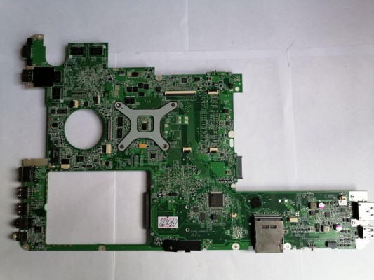 MB BAD - донор Lenovo IdeaPad Y560, KL3A (FRU 11S11012137Z) DAKL3AMB8G1 REV: G, ATI 216-0772003, 8 чипов Hynix H5TQ1G63BFR, HUB