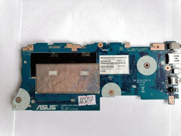 MB BAD - донор Asus UX305UA MB._4G (90NB0AB0-R00031, 60NB0AB0-MB2020 EMS:CJ) UX305UA REV. 2.1., 4 чипа ELPIDA F8132A3MA-GD-F - снято CPU