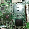 MB BAD - донор Fujitsu Siemens Amilo L1300 L100 (41168090000) PWA-8050/M, ATI 216PACGA14F, Intel SL6DN FW82801DBM, Intel SL72L RG82855GME, 4 чипа SAMSUNG K4D55323BF-JC33