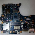 MB BAD - под восстановление Asus G551JW MB._0M/I7-4720HQ/AS (V2G) (90NB08B0-R00010, 60NB08B0-MB5000) N551JM REV. 2.0, nVidia N16P-GX-A2, HUB, 8 чипов SK hynix H5GC2H24BJR T2C - была рабочая материнка, но понадобился проц - снято CPU