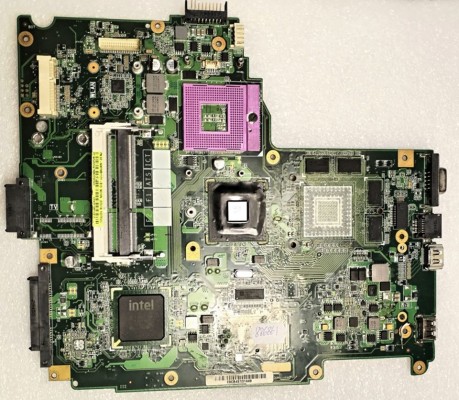 MB BAD - донор Asus N61VN (60-NWFMB1100-B13), N61VN REV: 2.1., Intel AC82PM45 SLB97, Intel AF82801IBM L943NA90 SLB8Q, ITE IT8500E 0929-AX0 DEGYQB L, 8 чипов Samsung K4W1G1646E-HC12