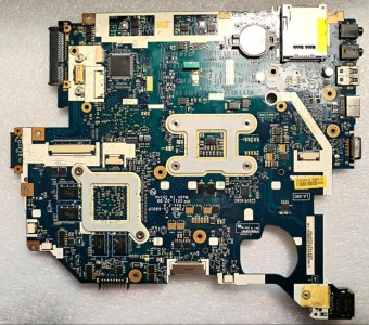 MB BAD - под восстановление Acer Aspire 5750G (4319A5BOL78 3HMFG:113) P5WE0 LA-6901P REV: 2.0, Intel SLJ4P, nVidia N12P-GS-A1, 8 чипов hynix H5TQ1G630FR MB BAD - под восстановление Acer Aspire 5750G (4319A5BOL78 3HMFG:113) P5WE0 LA-6901P REV: 2.0, Intel SLJ4P, nVidia N12P-GS-A1, 8 чипов hynix H5TQ1G630FR