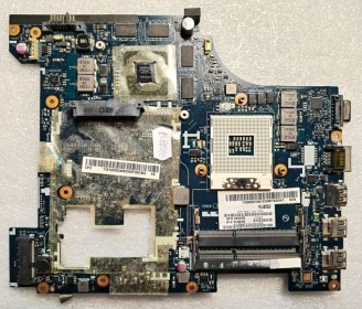 MB BAD - под восстановление Lenovo IdeaPad G580 QIWG6 D48 (3KMFG:310 QIWG6 D48) QIWG5_G6_G9 LA-7981P REV: 1. 0, Intel SLJ8E, nVidia N13P-GLR-A1, 8 чипов hynix H5TQ2G63DFR 11C 303V