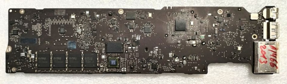 MB BAD - под восстановление Apple MacBook Air 13 A1466 NYKS NM19 94V-0343T 04B, Intel SR16M, BROADCOM BCM15700A2 KFE86 TN1328 P12 303459 B3, SK hynix H5TC4G63AFR PBA 331V, 4 чипа ELPIDA F8132A1MC-GD-F 13290R63300