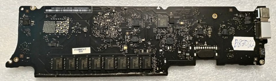 MB BAD - под восстановление Apple MacBook Air 11 A1370 (820-2796-A), nVidia UA09B048 1036A3 NN5999. S00 MCP89UL-A3, Intel Core 2 Duo, 8 чипов Elpida TWN J1108EFBG-AE-F 1042097LX00, 8 чипов Elpida TWN J1108EFBG-AE-F 1043093H200